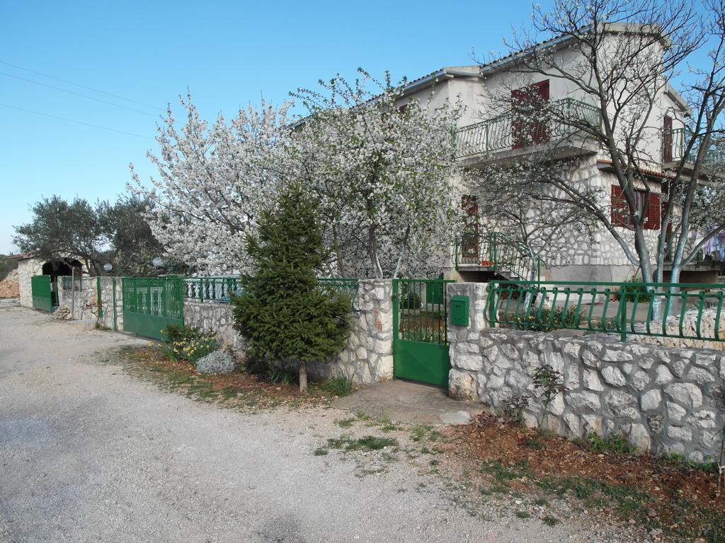 Apartment Antonio Šibenik Exteriör bild